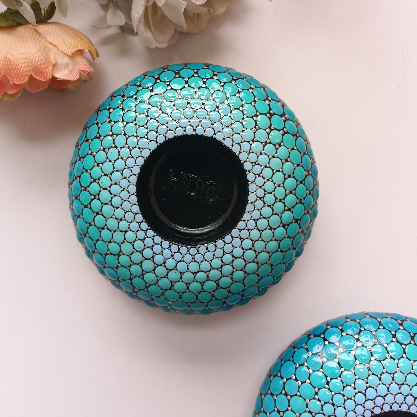 The Homely Habitat™ Handcrafted Concrete Tealight Candle Holder - Shades of Teal