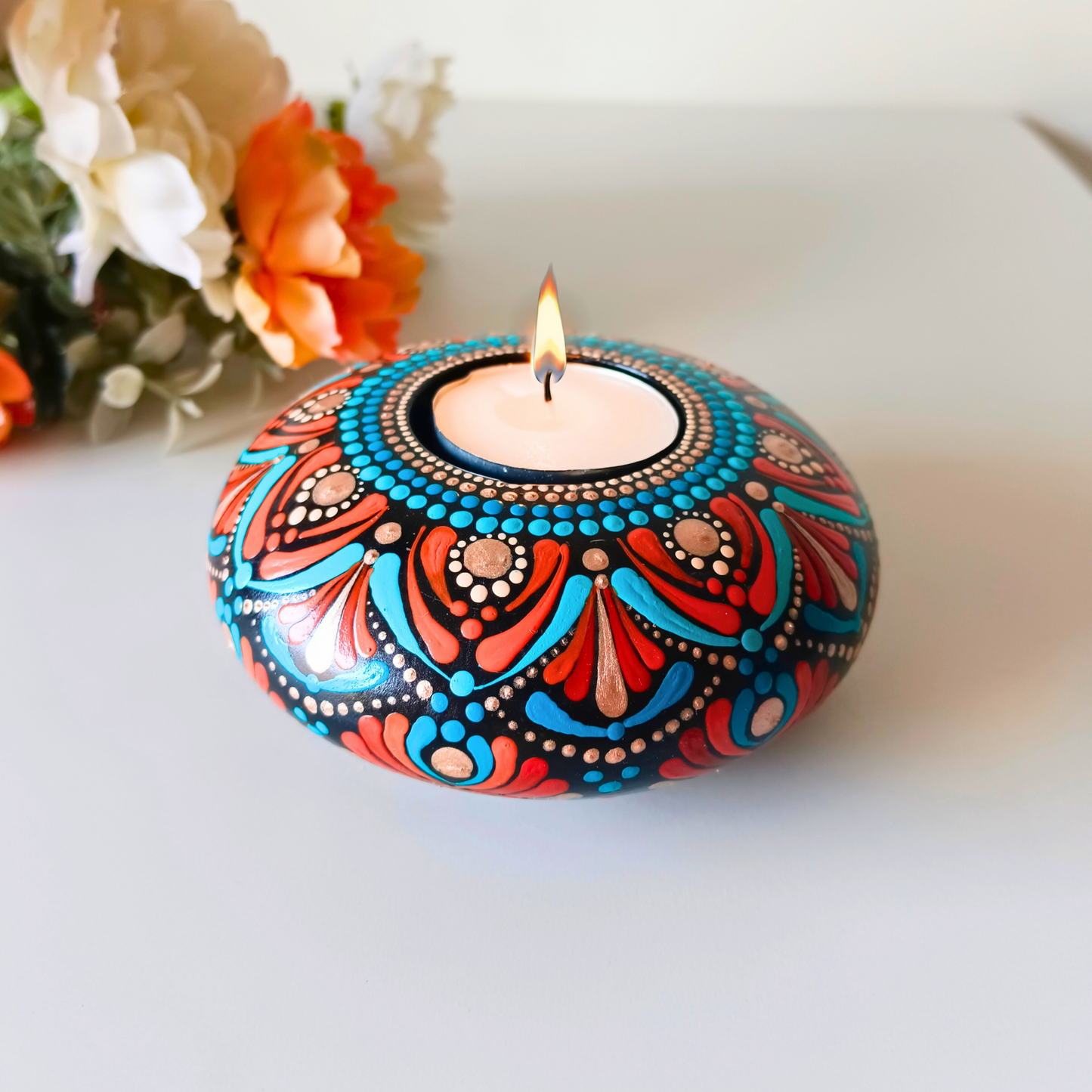 The Homely Habitat™ Handcrafted Concrete Tealight Candle Holder - Blue Red