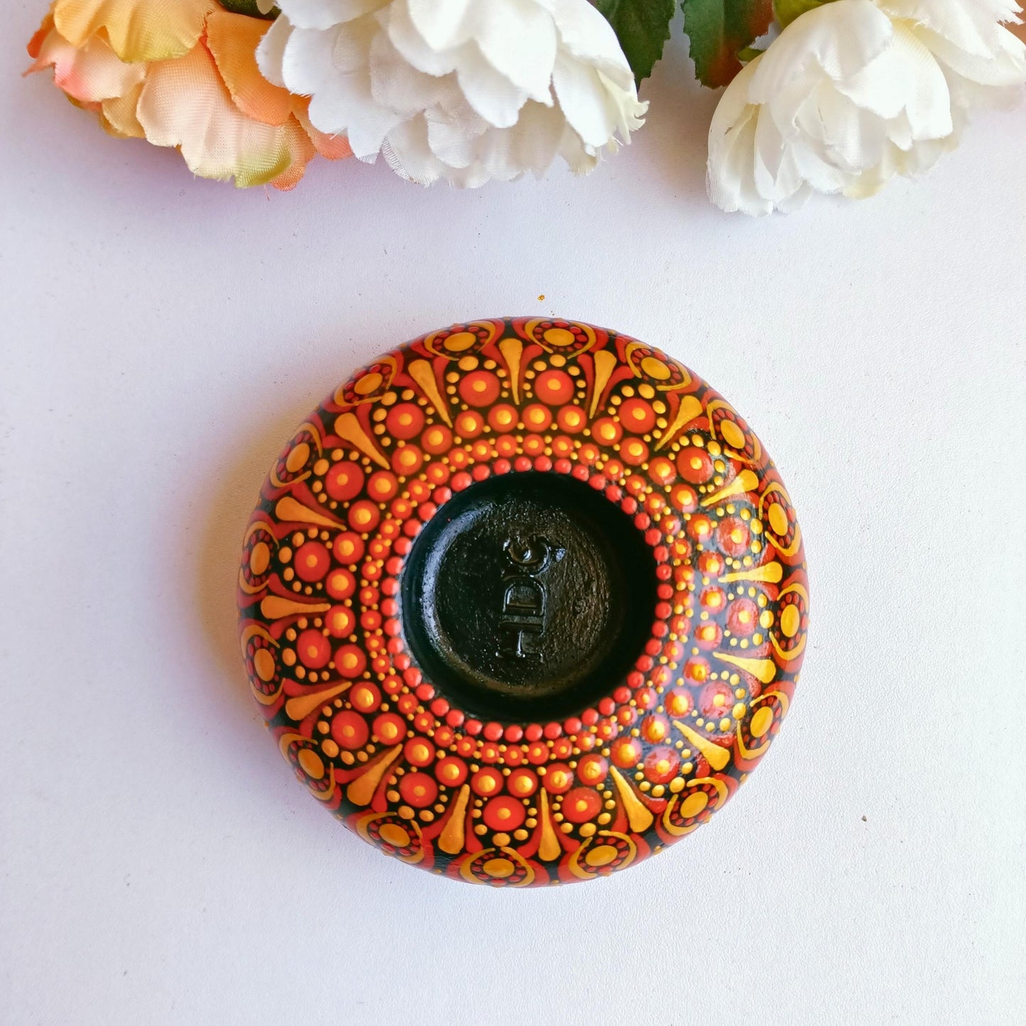 The Homely Habitat™ Handcrafted Concrete Tealight Candle Holder - Red Gold